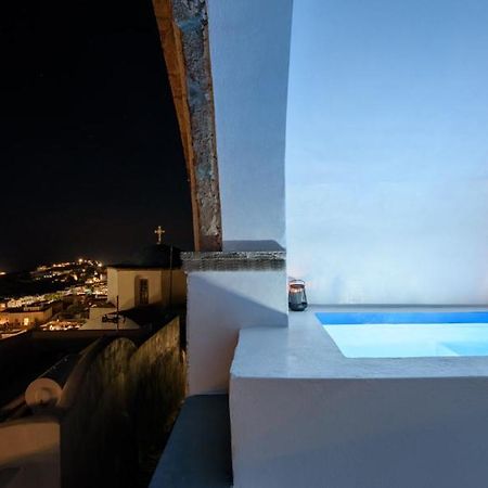 Pyrgos Cave Suites Екстер'єр фото